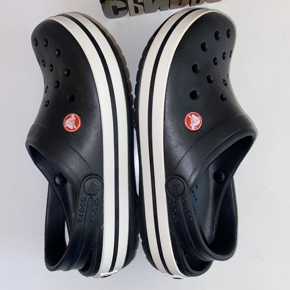 🐊CROCS Crocband™ Unisex Clogs in Black